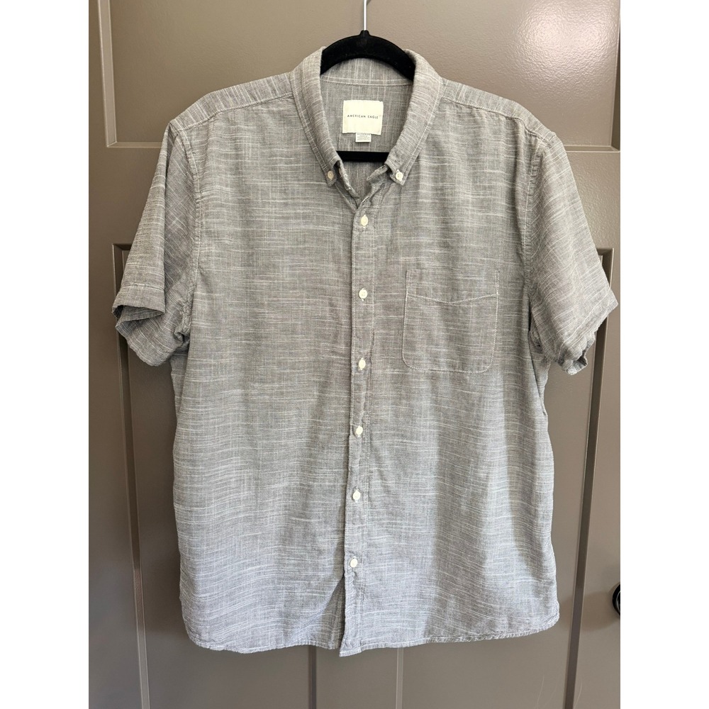 American Eagle Mens XL Short Sleeve Button Down Shirt Gray Micro Stripe Cotton
